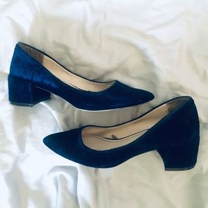 Zara blue velvet pumps